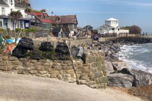 A Car-Free Weekend: The 48-Hour Ventnor 'Park and Stroll' Guide