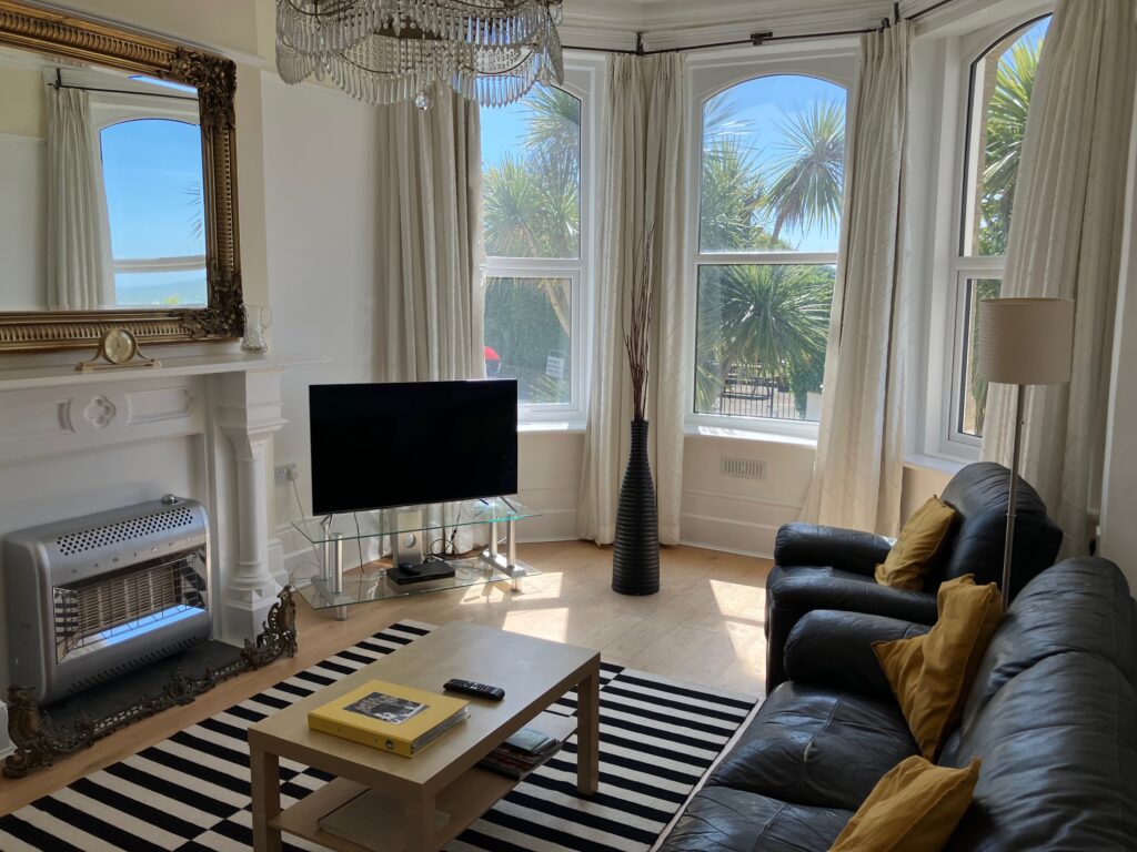 Bermuda House Ventnor Living Room